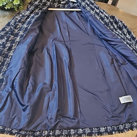 Navy and White Tweed Coat Size S DKNY NWT - Picture 8 of 11